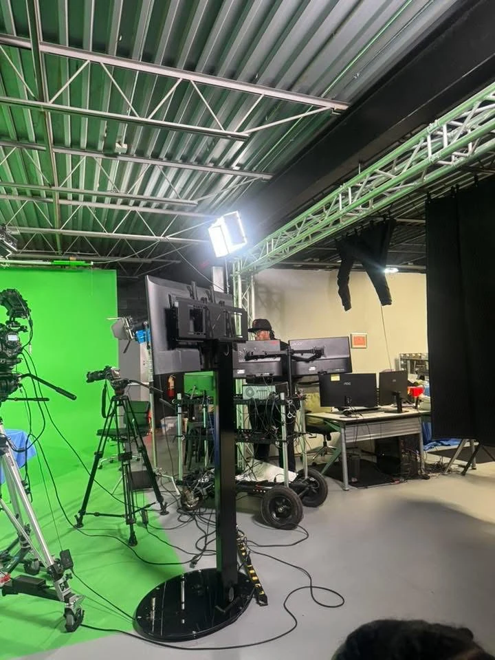 Studio Set Architecture